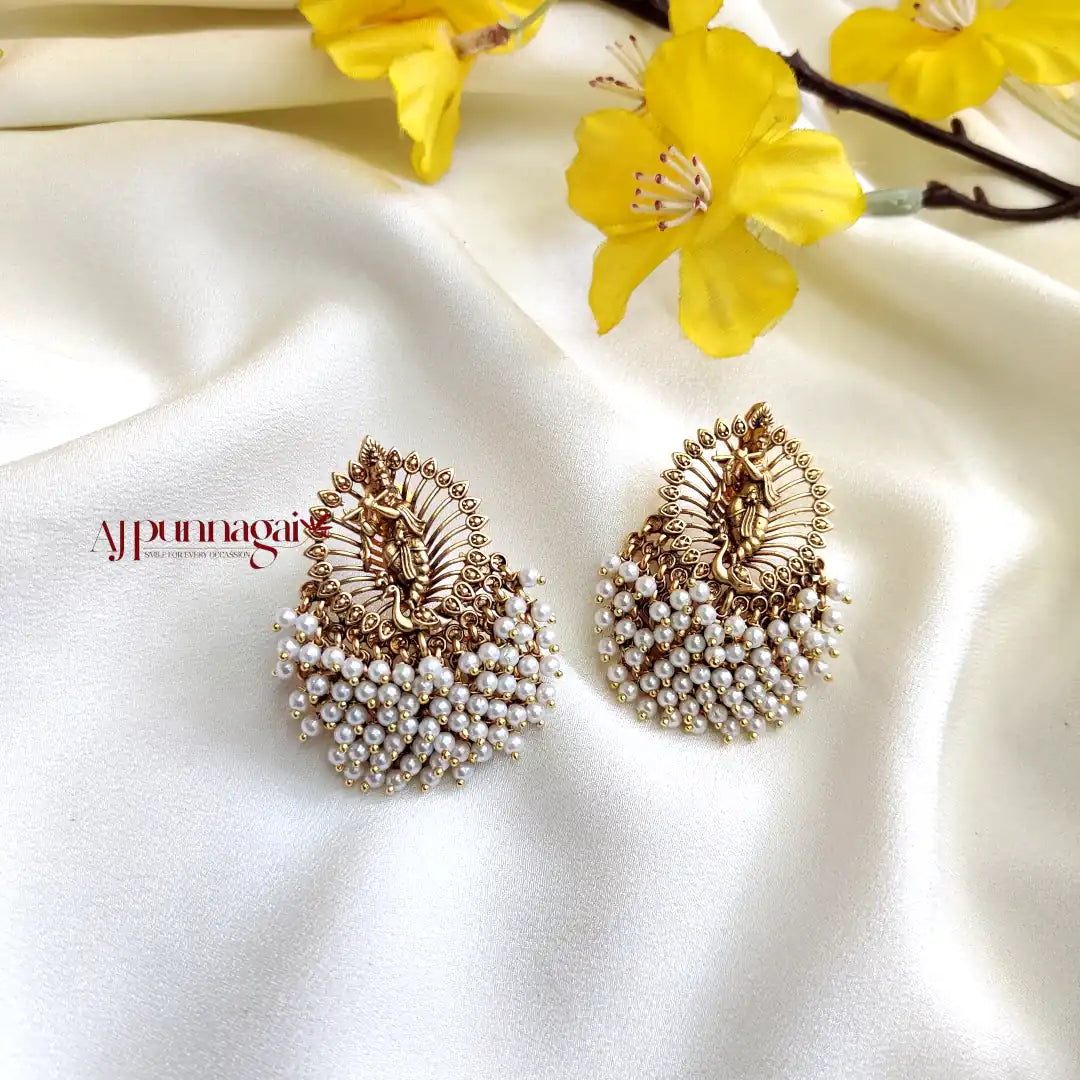 Graceful style Krishna Motif Pearl Earring