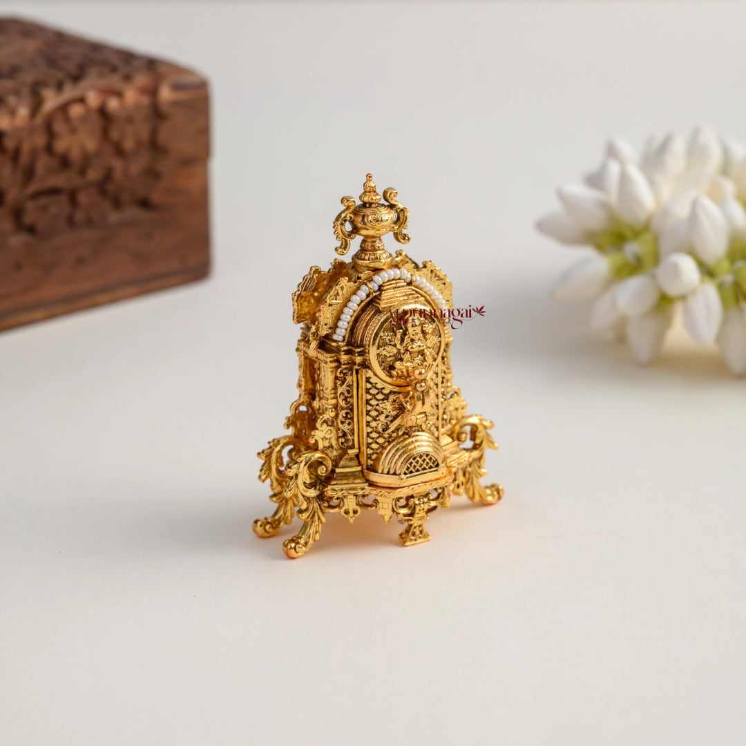 Unique Lakshmi Gold Look Alike Kum Kum Box