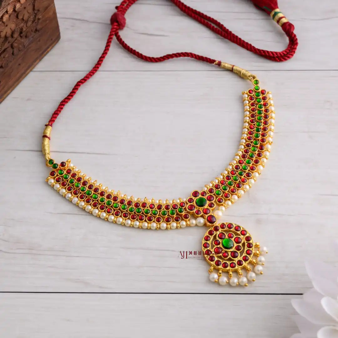 Traditional Kemp Necklace