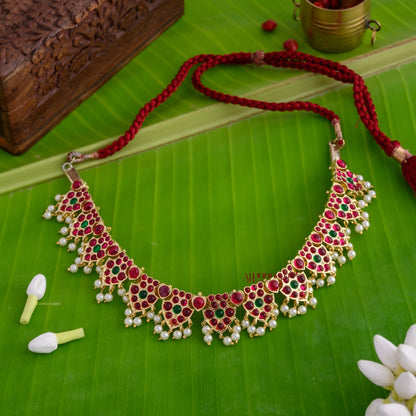 Traditional Precious Kemp Necklace