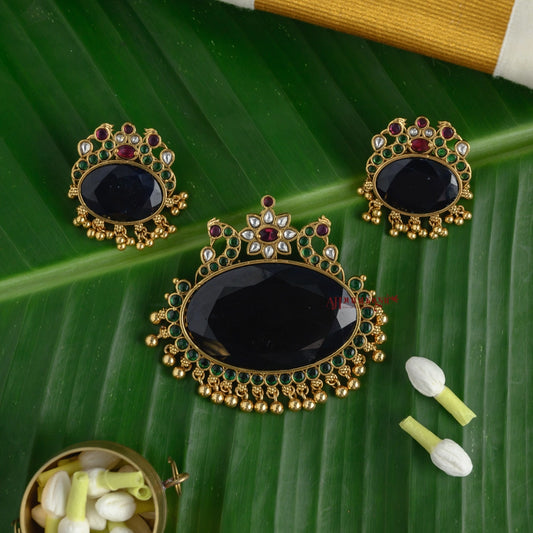 Royal Look Peacock Pendant - Blue With Green