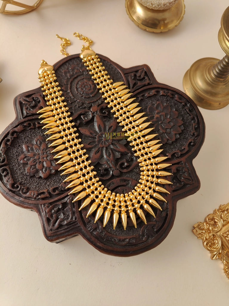 Mulla Mottu Necklace