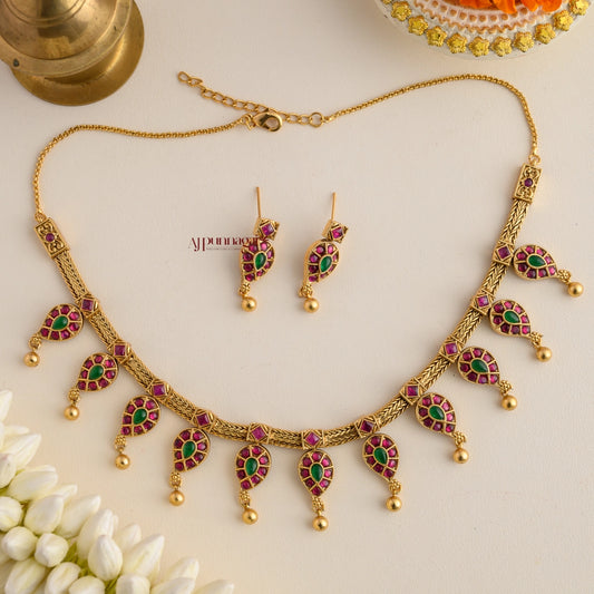 Elegant Mango Kemp Necklace - Multi