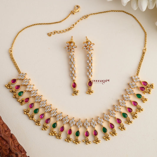 Dazzling Non Idol Necklace - Multi