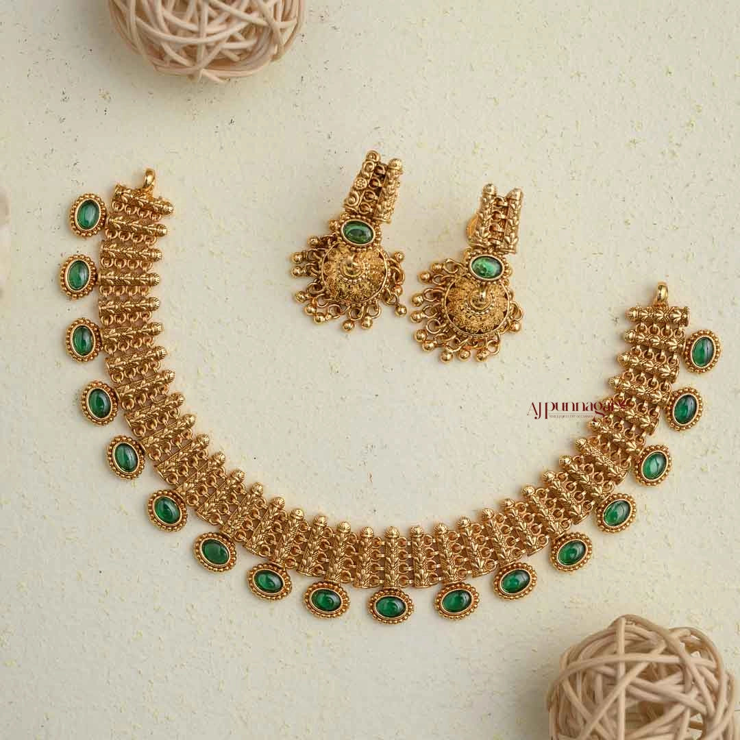 Stylish Kemp Necklace - Green