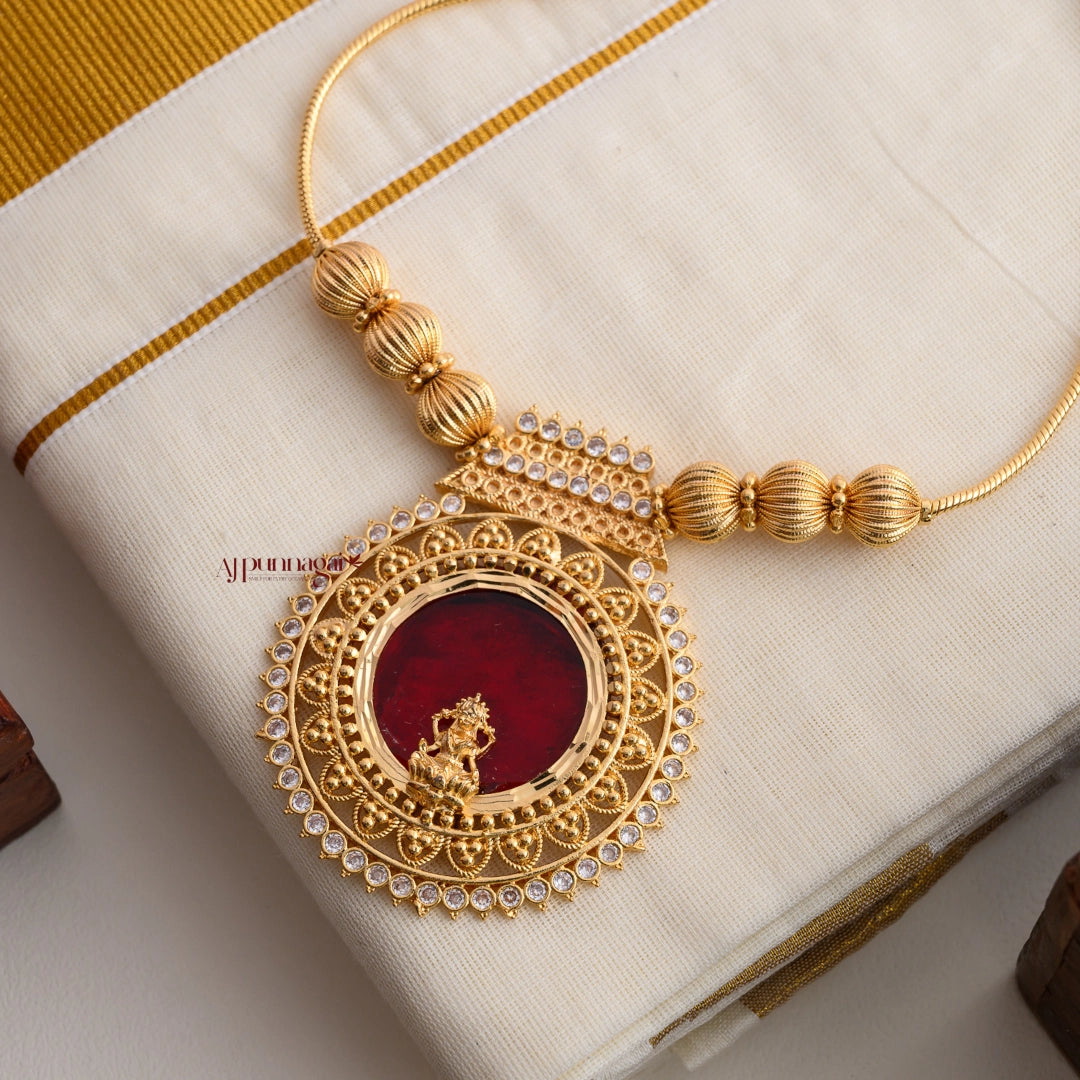 Lakshmi Palakka Necklace - Red