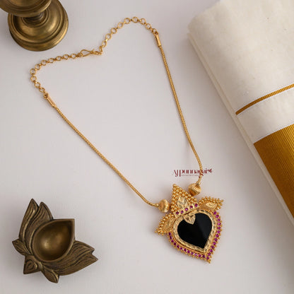 Leaf Green Palakka With Pink Stone Necklace