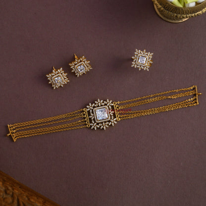 Sparkling AD Choker - White