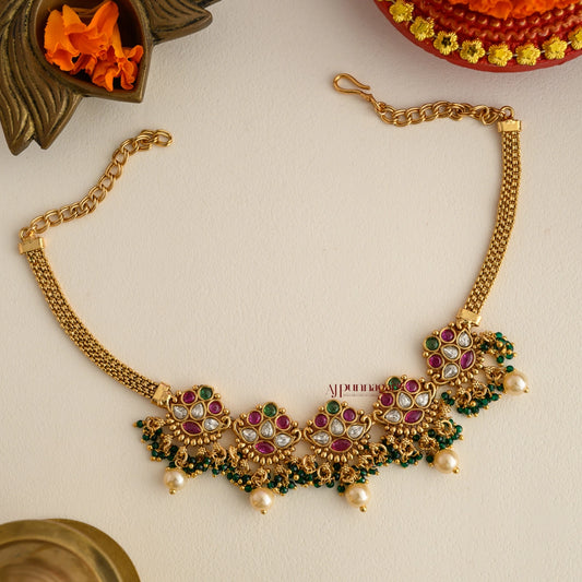 Elegant Kemp Gold Look Alike Necklace