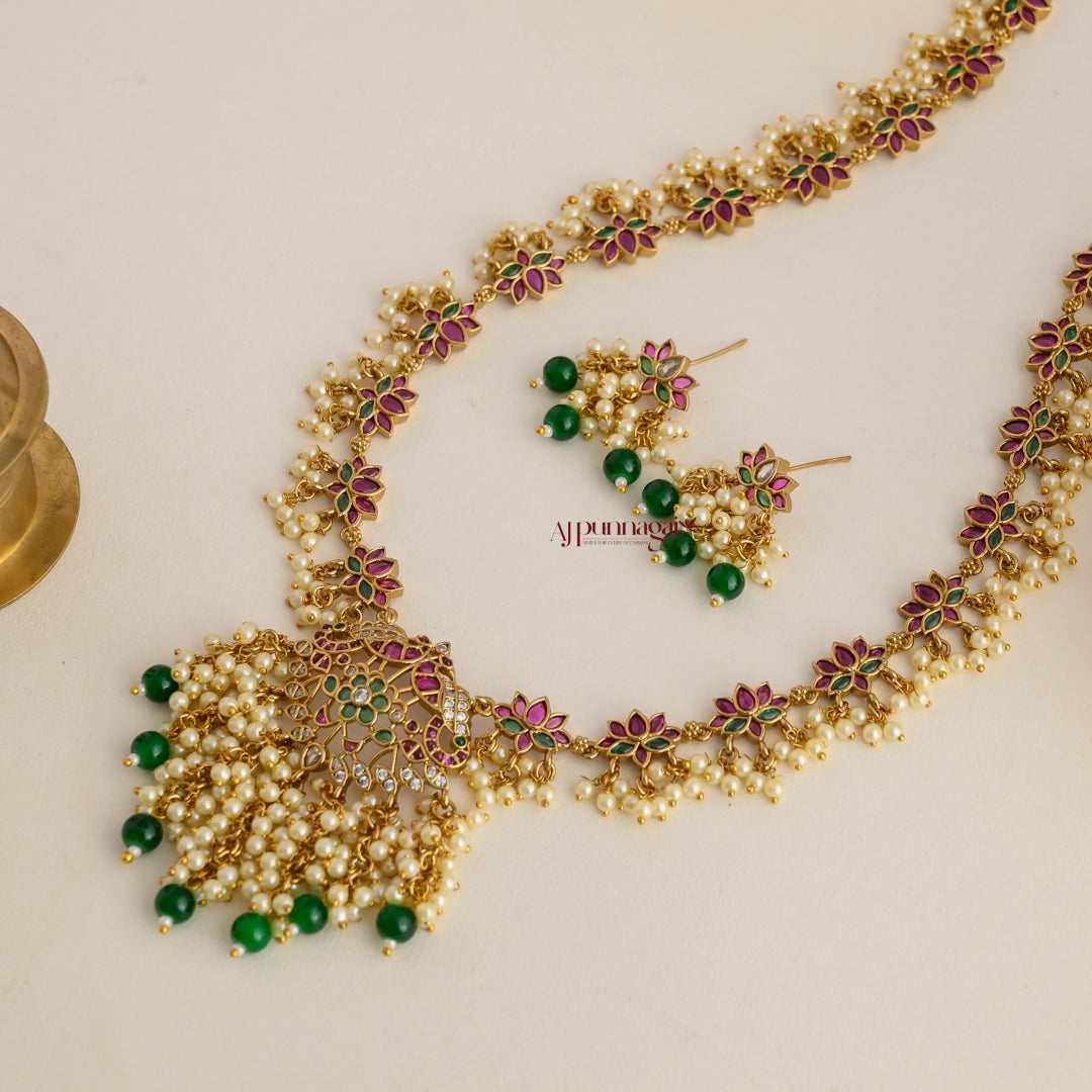 Royal Look Lotus Guttapusalu Mid Haram