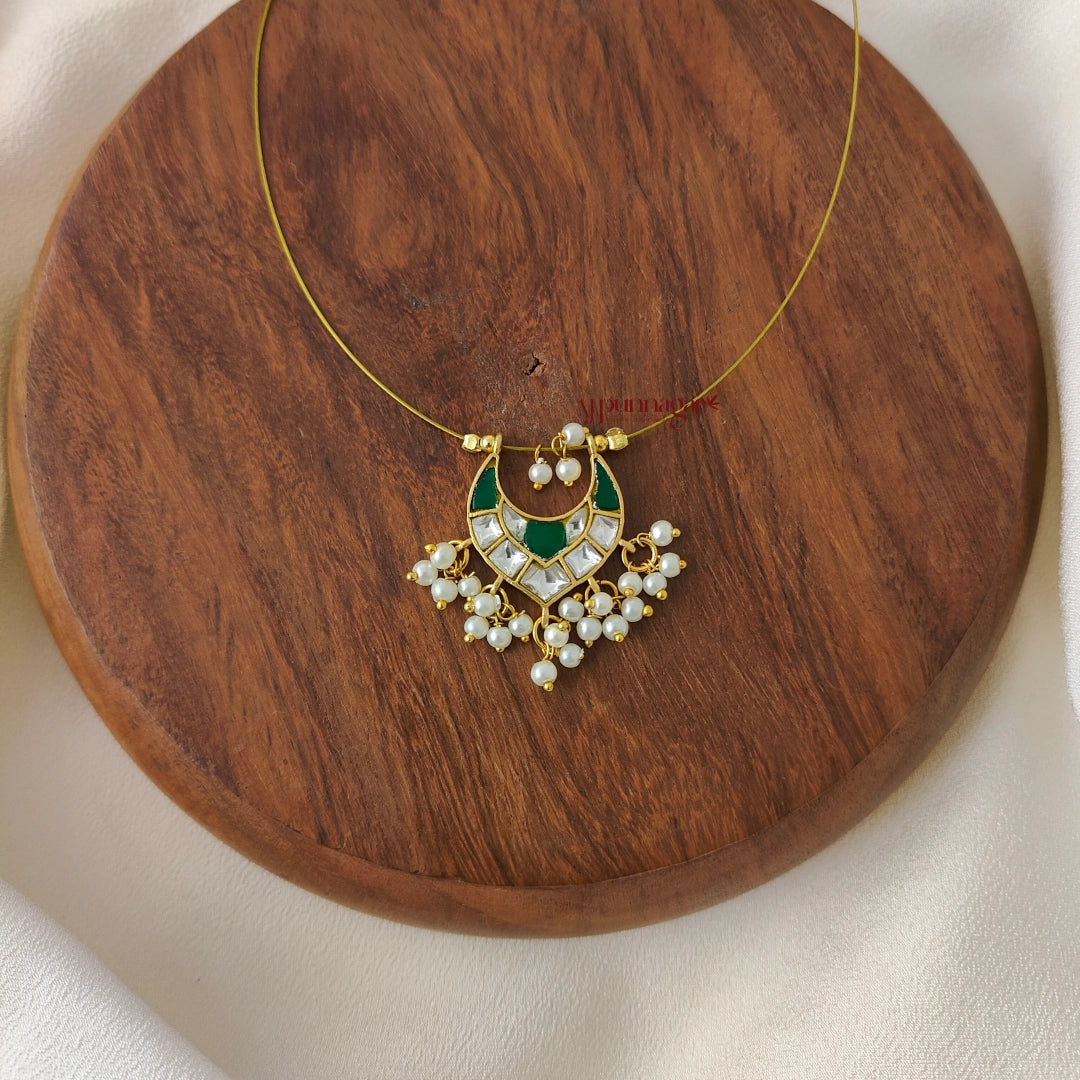 Minimalist Invisible Kundan Jadau Necklace - Green With White