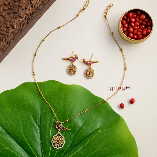 Sleek Peacock Necklace - Ruby