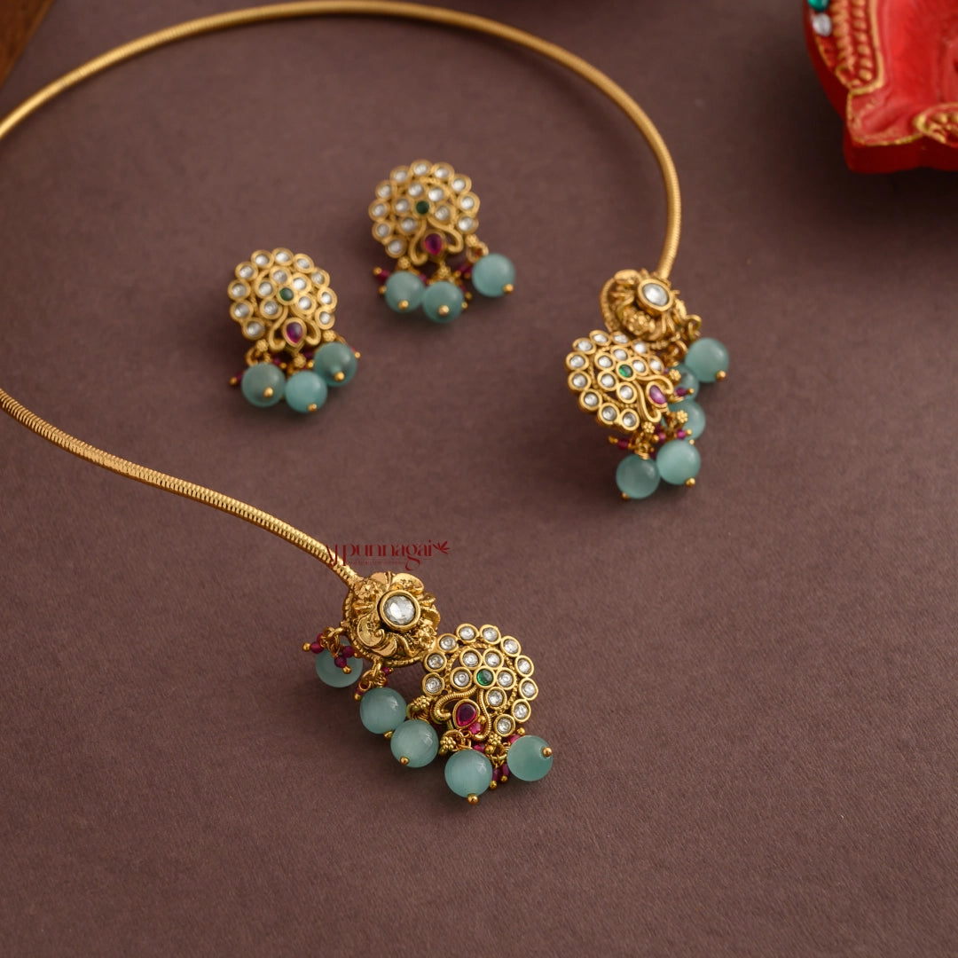 Stylish Floral Matt Hasli Necklace