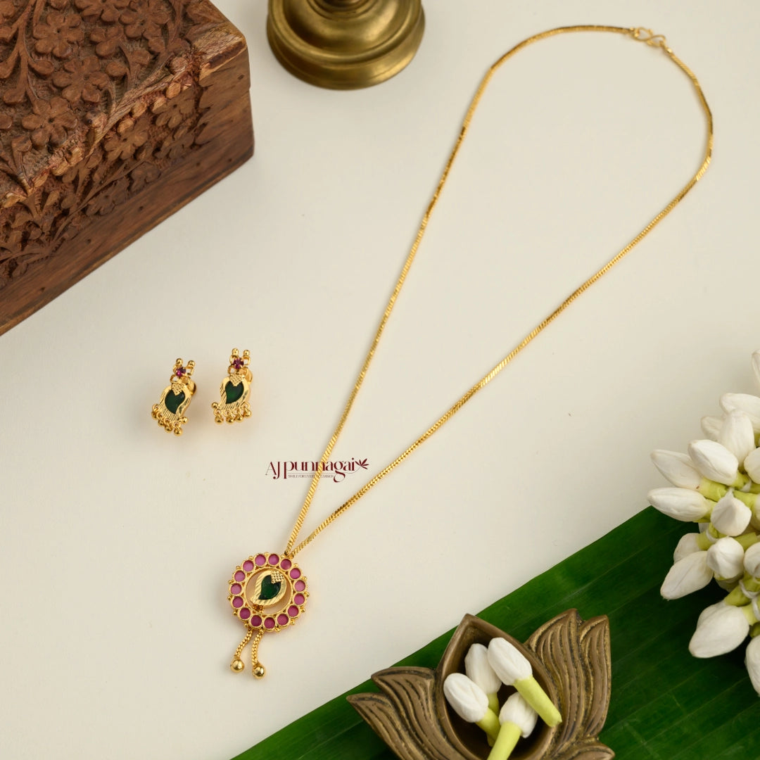 Beautiful Mango Palakka Pendant Chain Set