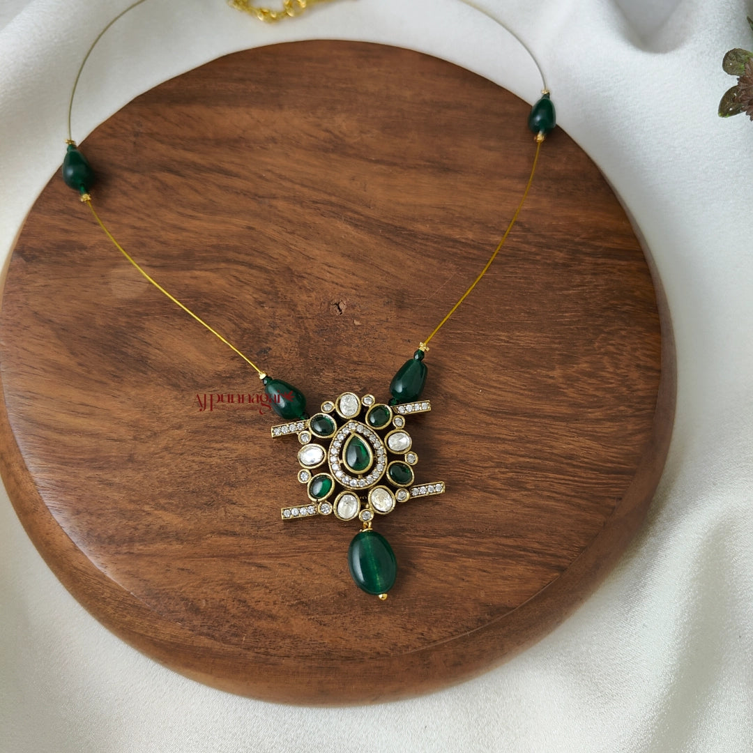Unique Victorian Invisible Necklace - Dark Green