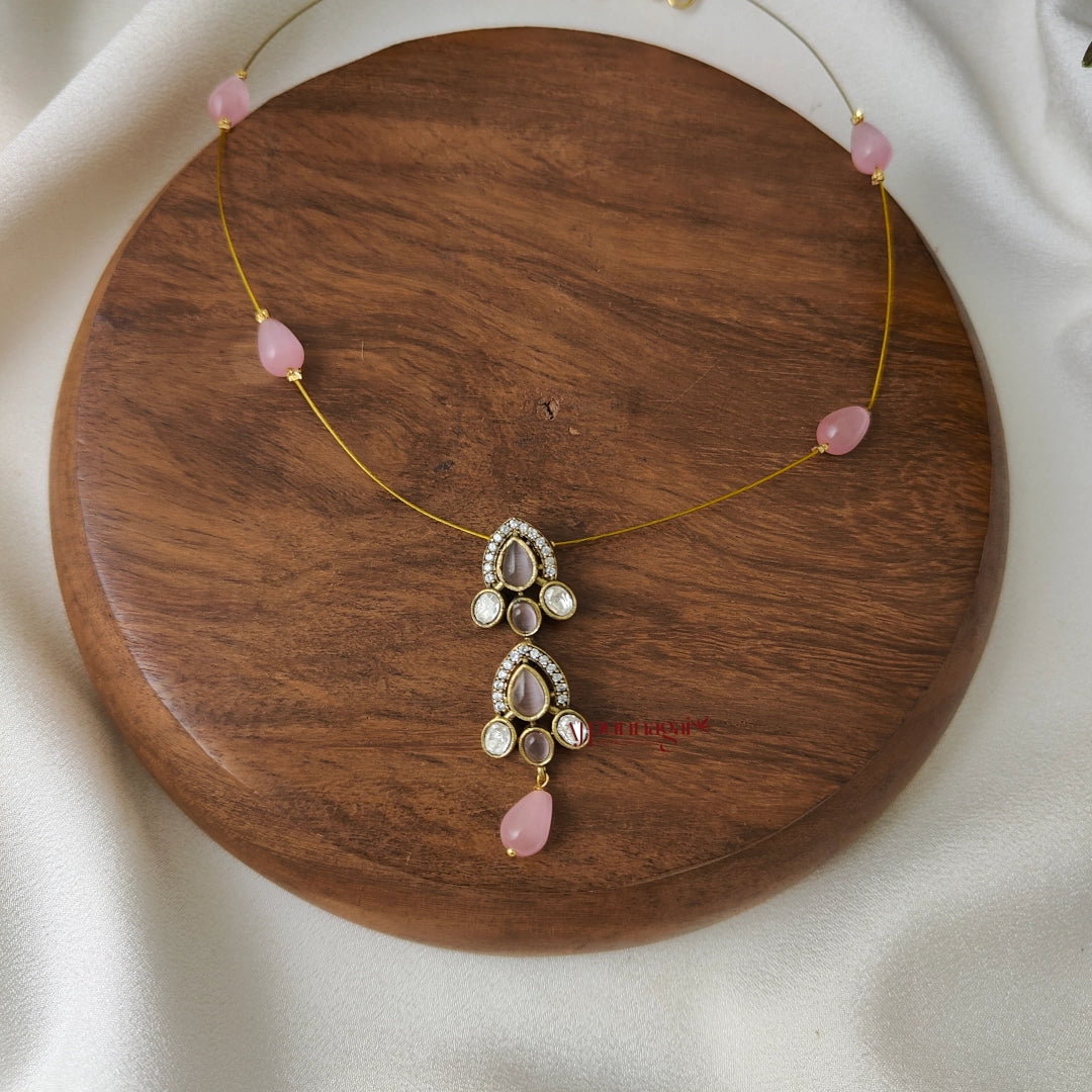 Drop Victorian Invisible Necklace - Pastel Pink
