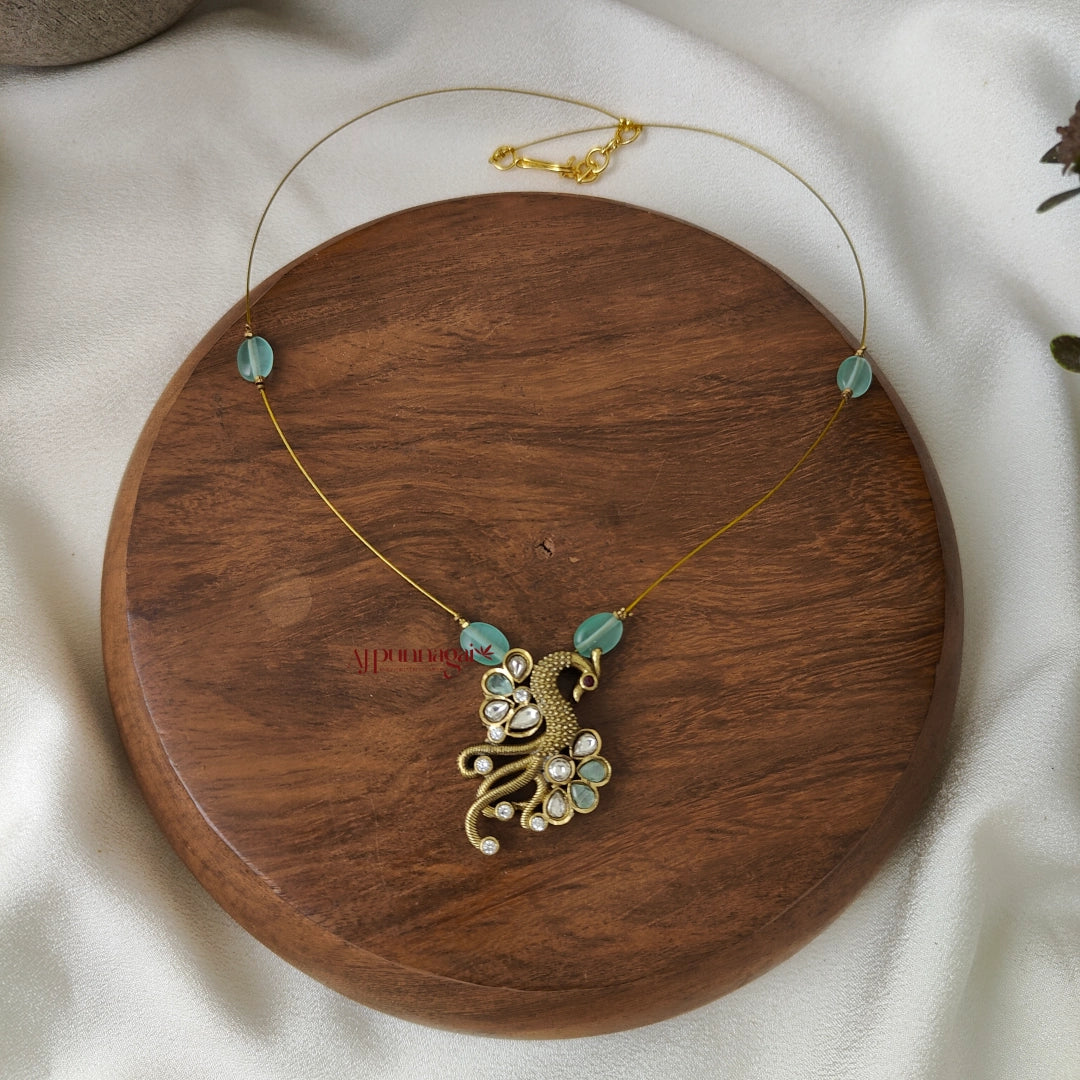 Right Peacock Victorian Invisible Necklace - Pastel Green