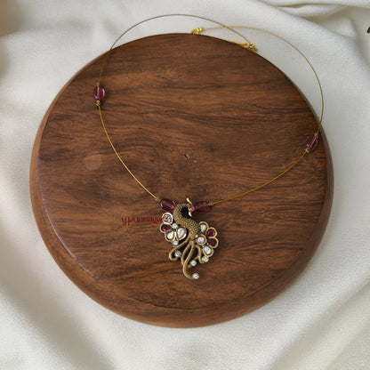 Right Peacock Victorian Invisible Necklace - Maroon
