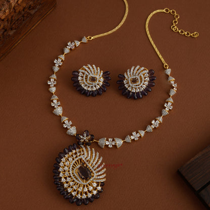 Gold Look Alike Floral Guttupusalu Necklace