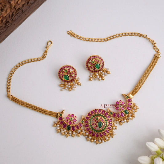 Beautiful Kemp Peacock Necklace