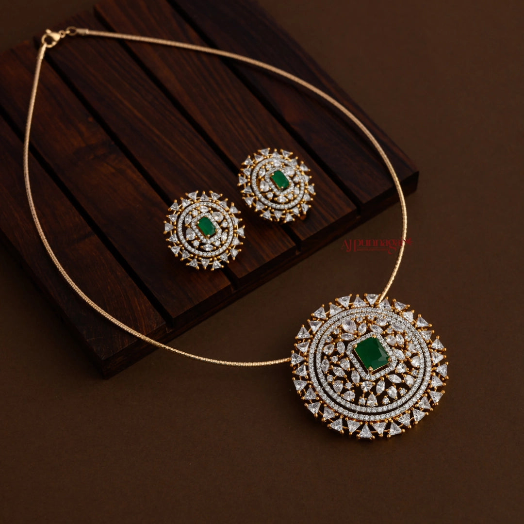 Sparkling Diamond Replica Necklace - Green