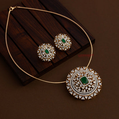 Sparkling Diamond Replica Necklace - Green