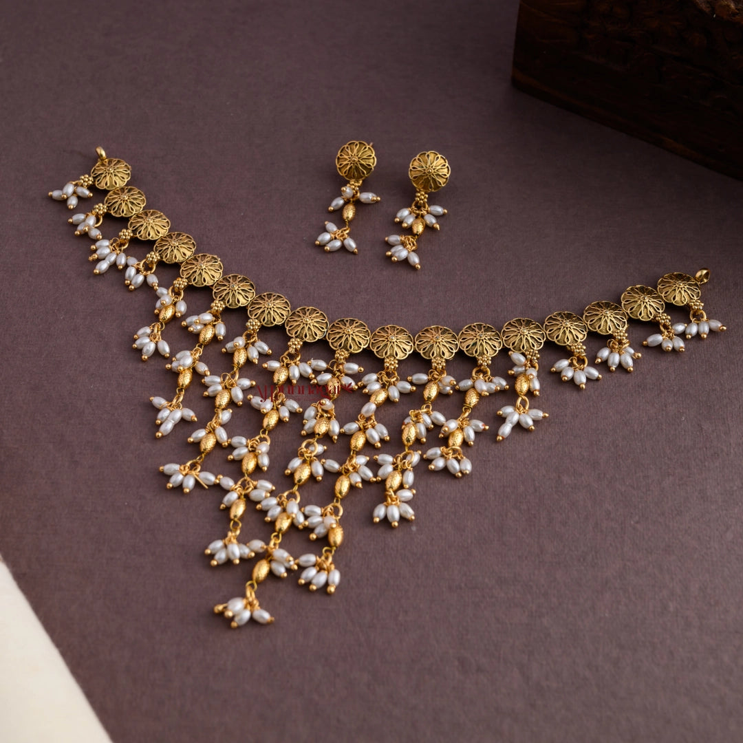 Floral Rice Pearl With Gold Necklace