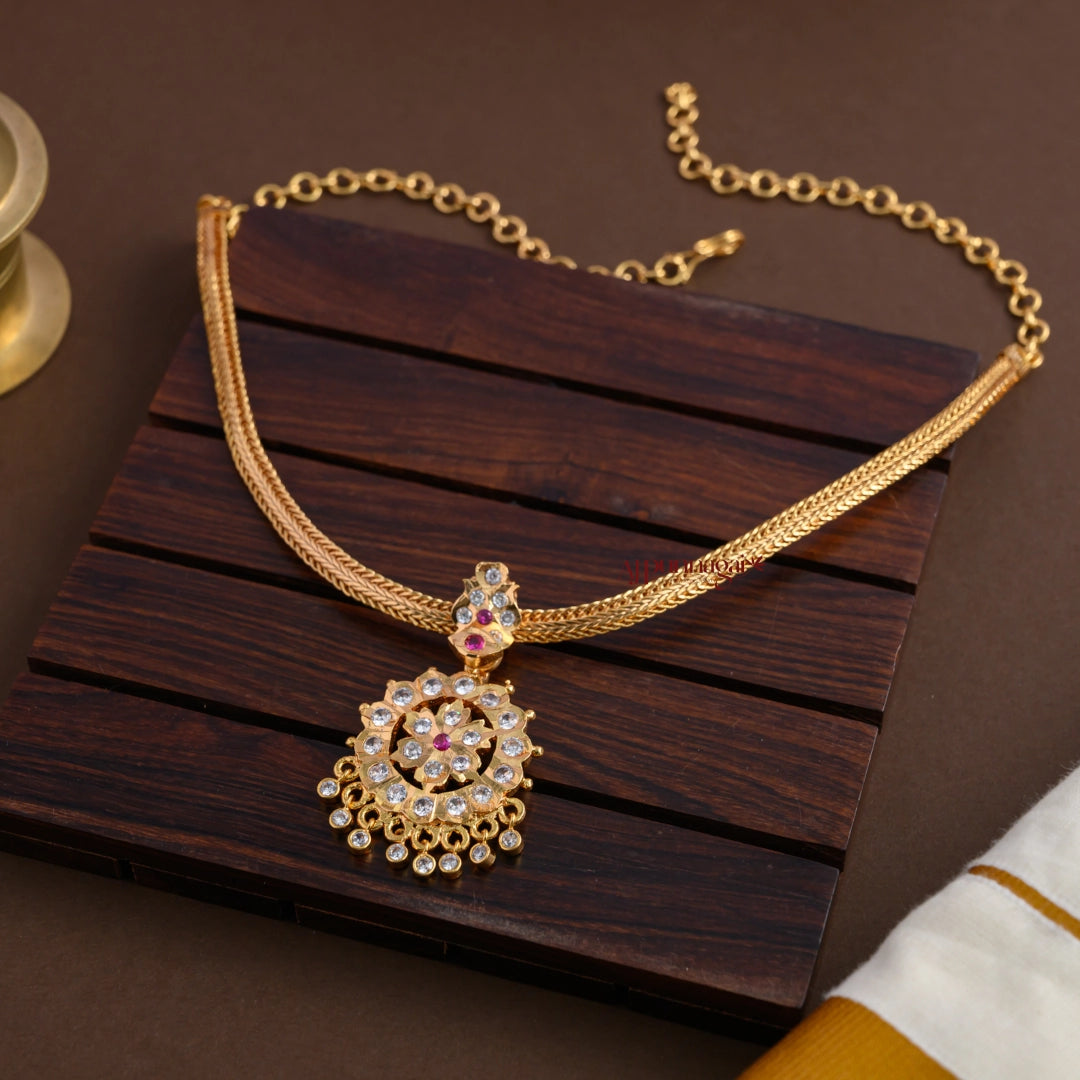 Simple Gold Finish Floral Impon Attigai