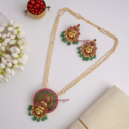 Kathakali Kemp Pendant Pearl Haram