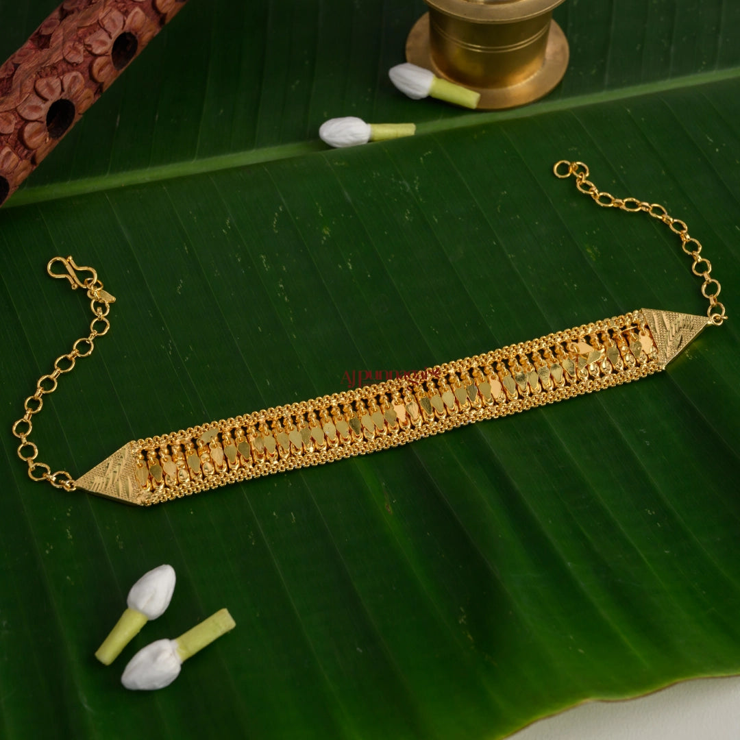 Gold Finish Elakkathali Choker