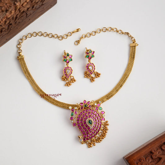 Beautiful Kemp Mango Necklace