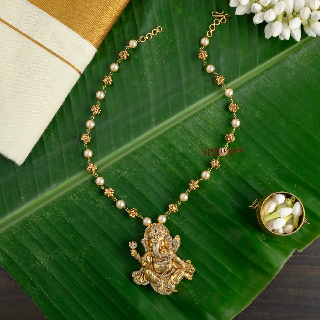 Royal Look Lord Ganesha Pendant Chain