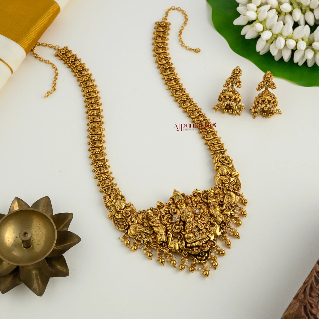 Grand Lakshmi With Perumal Nagas Bridal Haram