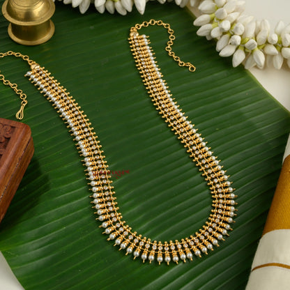 Sparkling AD Gold Tone Pearl Haram - White
