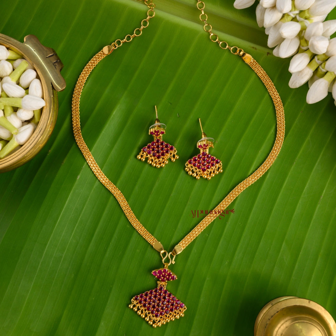 Cute Gold Finish Small Pathakam Necklace - Red