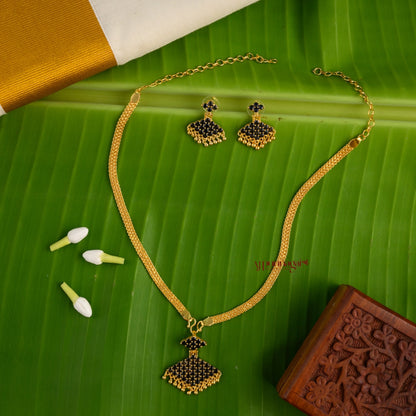 Cute Gold Finish Small Pathakam Necklace - Black