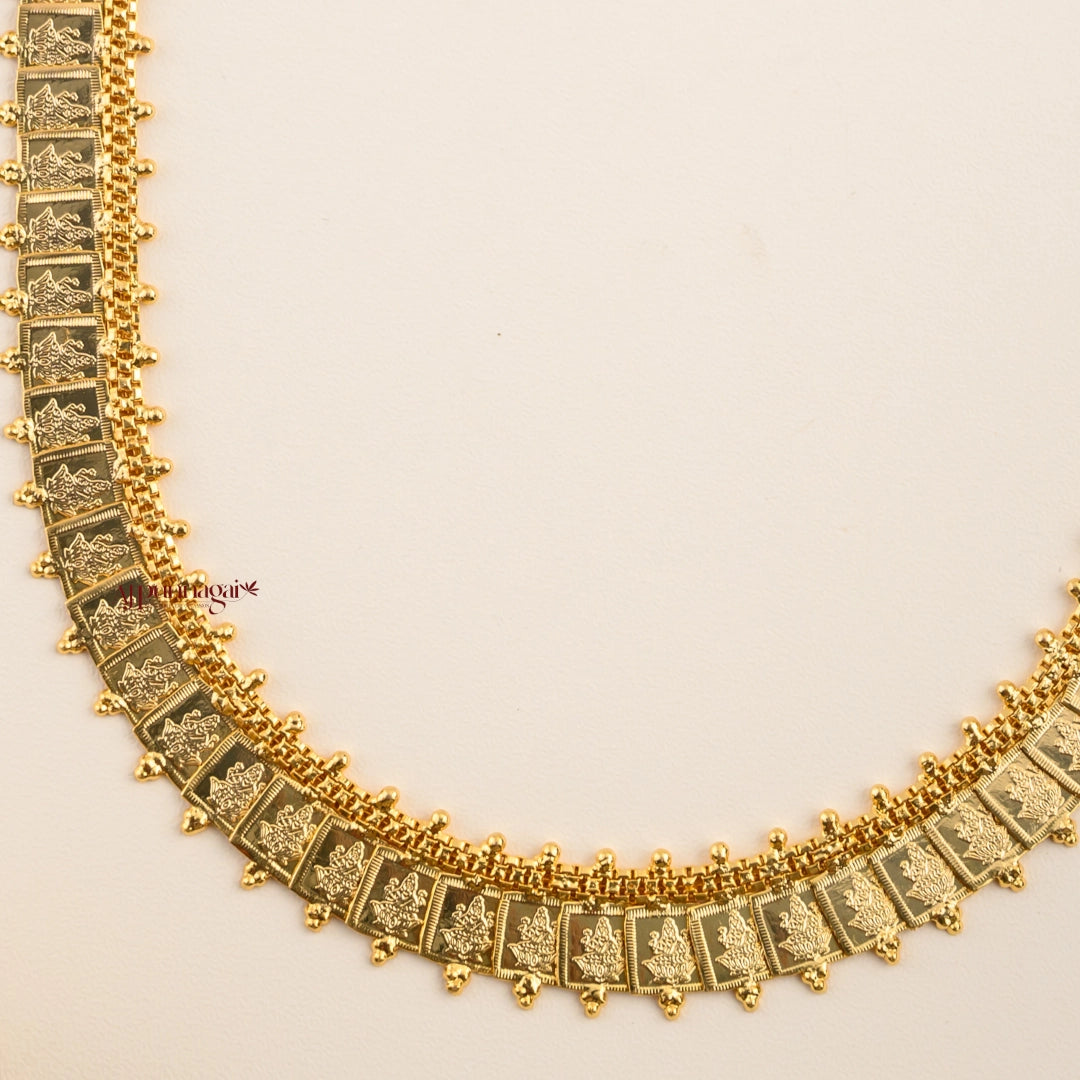 Gold Polish Square Lakshmi Kasu Haram