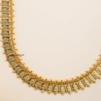 Gold Polish Square Lakshmi Kasu Haram