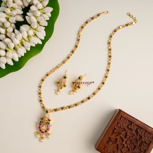 Gold Look Alike Lord Ganesha Kundan Jadau Pendant Chain