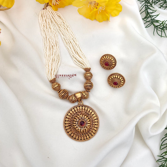 Fashionable Antique finish Non Idol Necklace