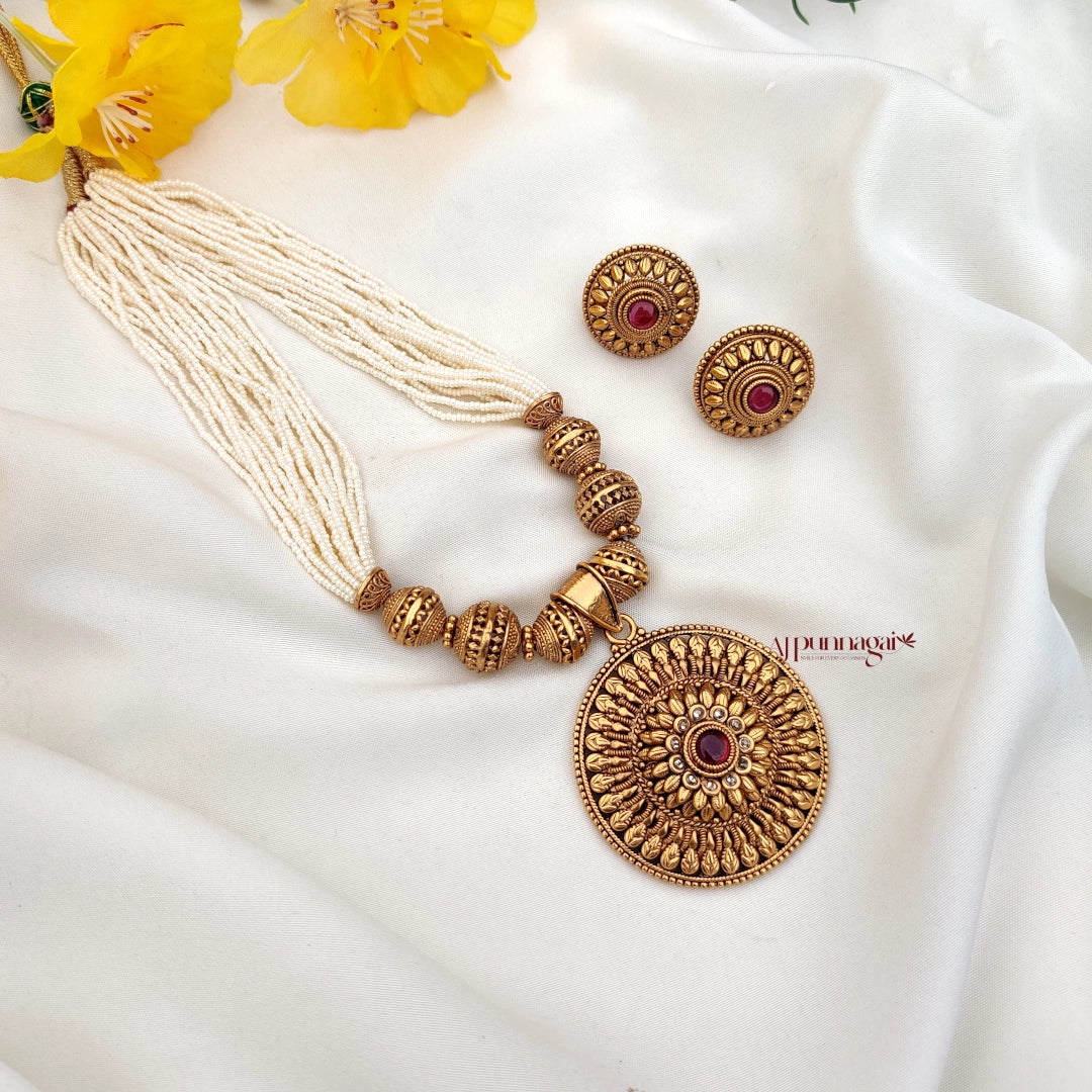 Fashionable Antique finish Non Idol Necklace