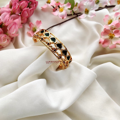 Grand Kerala Palakka design Bangle