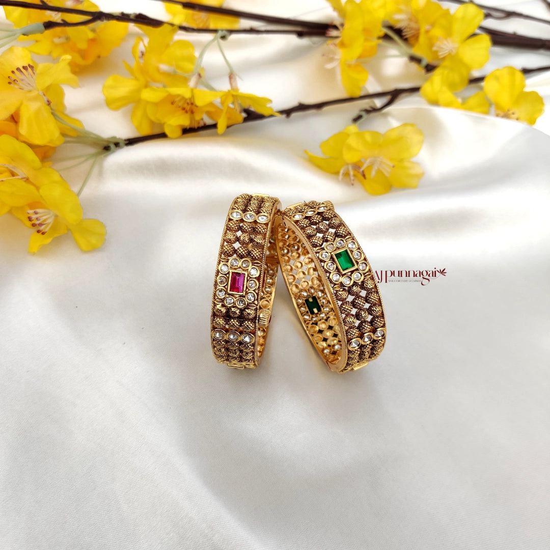 Openable Angle Splendid Design Kemp and AD stone Openable Bangle – AJ Punnagai