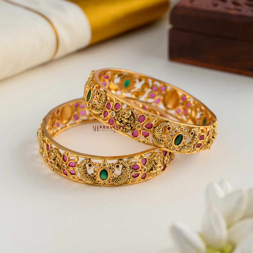Elegant AD Matt Lakshmi Bangle