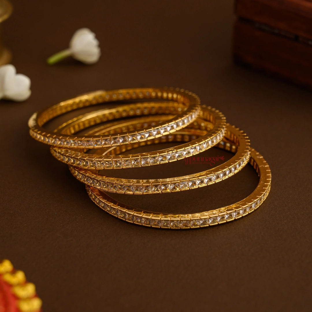 Sparkling AD White Bangle - Set of 4