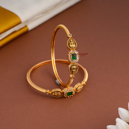 Drop Shaped Lakshmi Bangle - Green