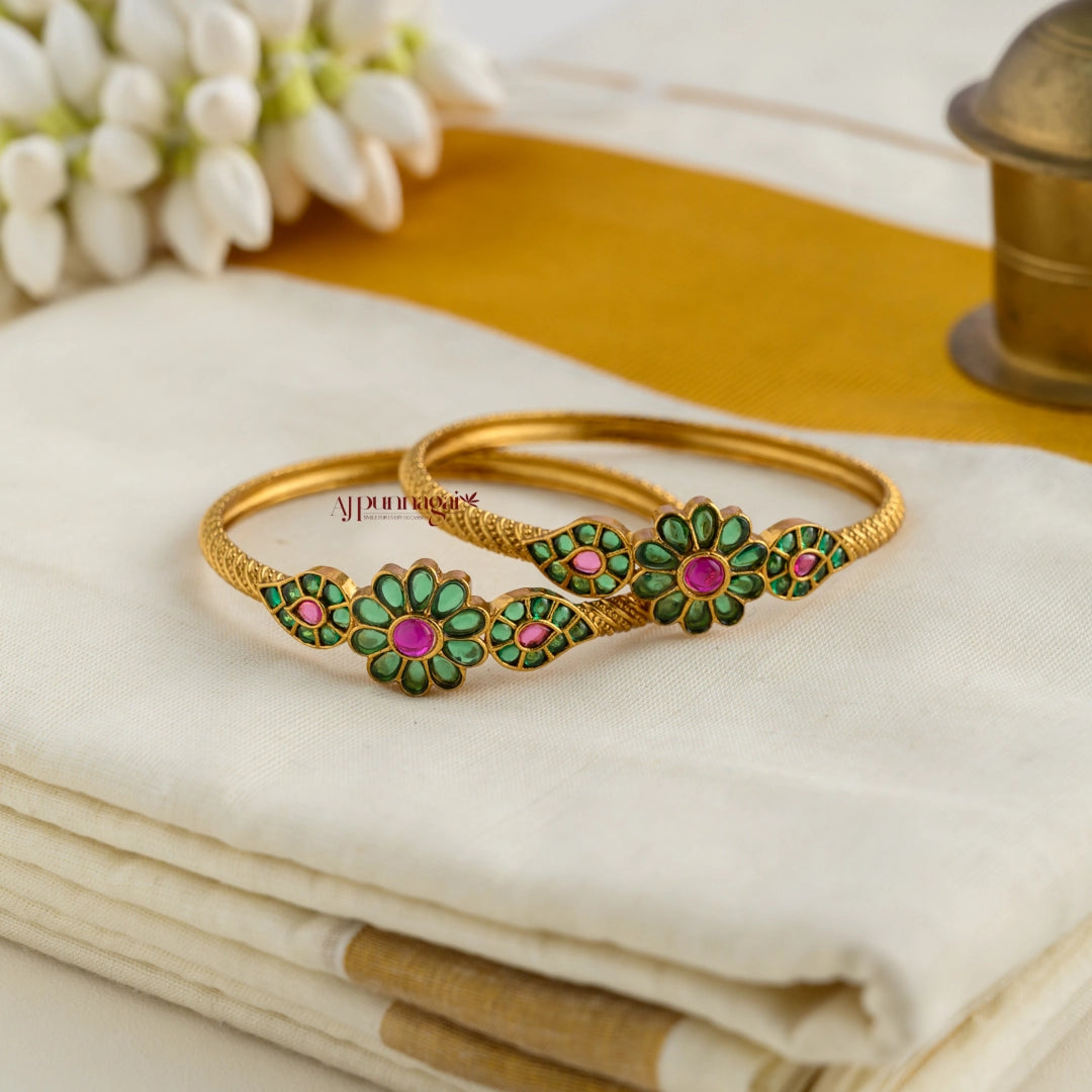 Kemp Floral Sleek Bangle - Green With Ruby