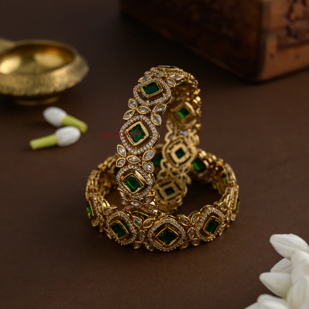 Dazzling Victorian Bridal Bangle - Green