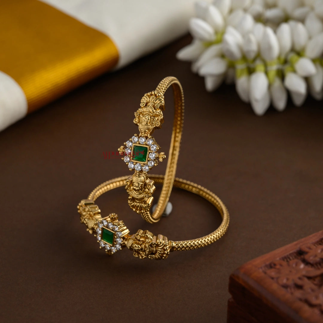 Royal Look Lakshmi Sleek Bangle - Green