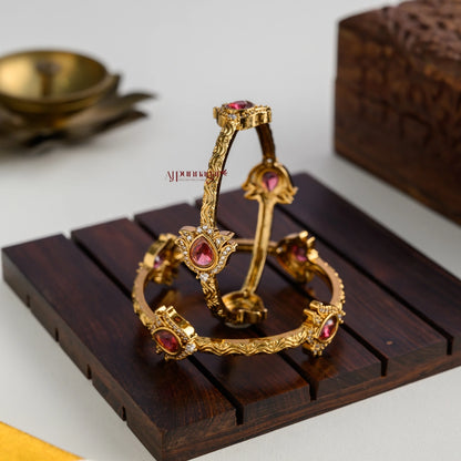 Lotus Matt Bangle - Red